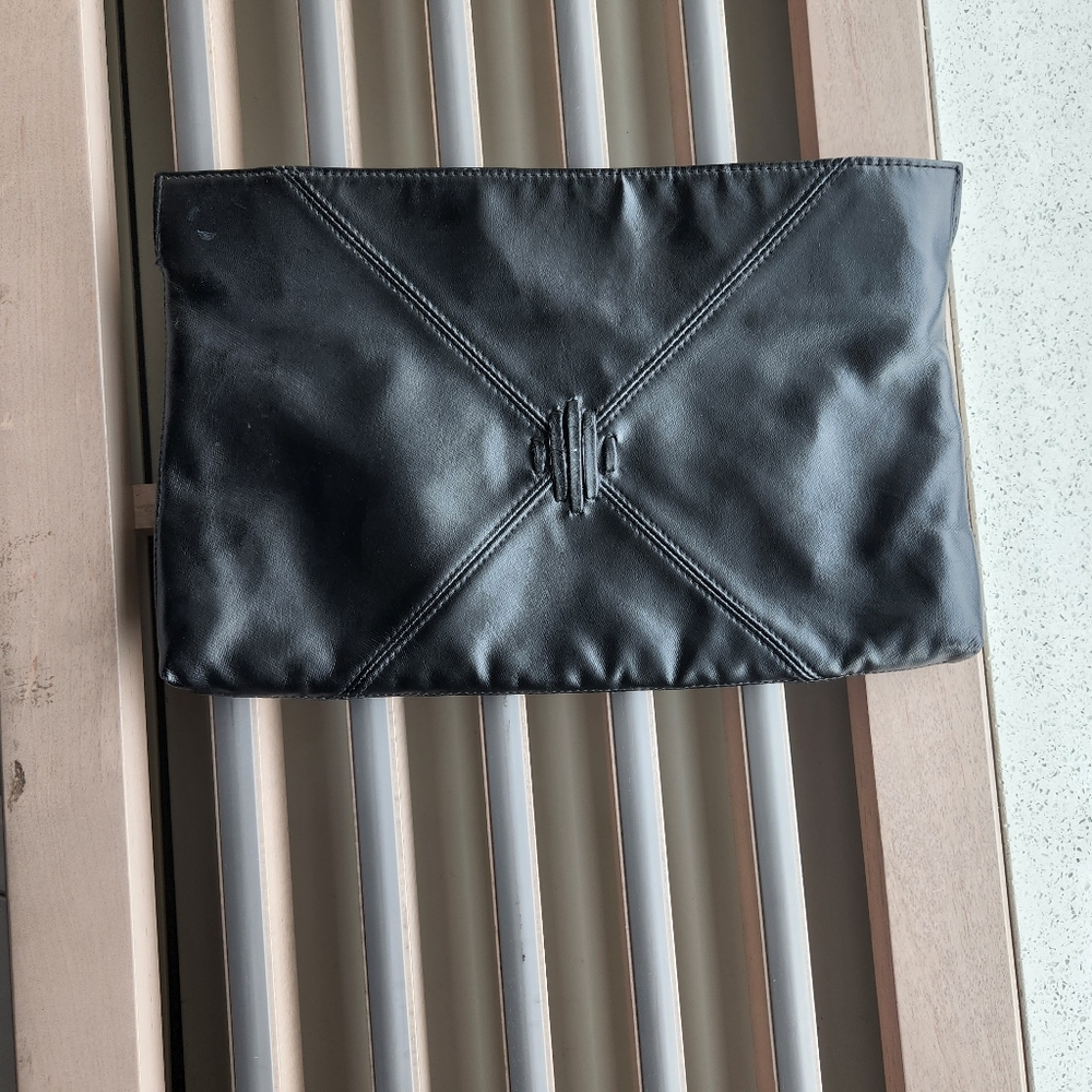 Vintage Retro Valerie Barad Clutch Black Bag Purse with zippers and pockets